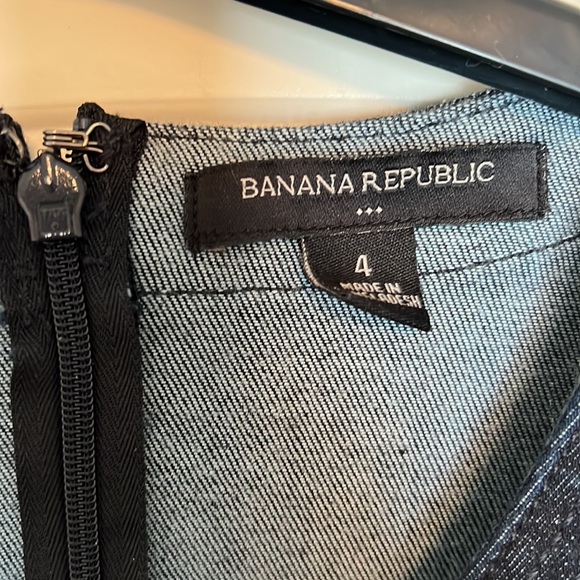 Banana republic denim knee length dress - Picture 2 of 4